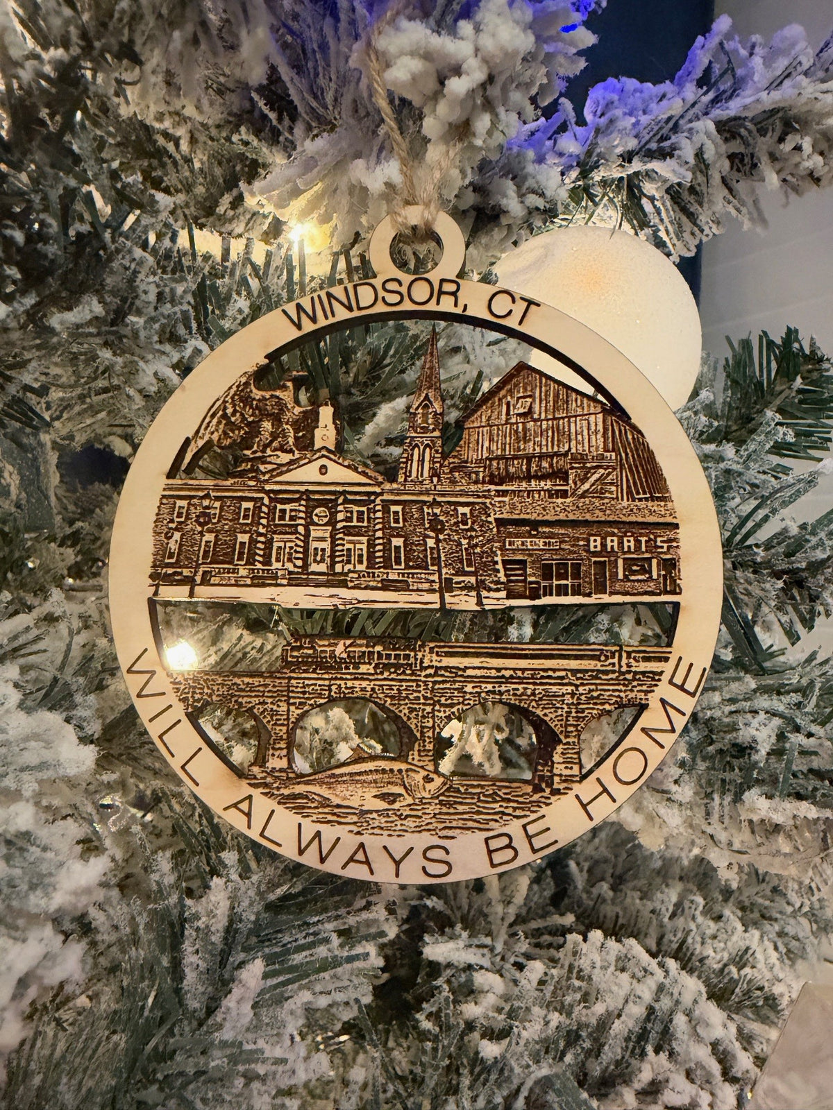 Windsor_CT_Christmas ornament featuring Brat's 