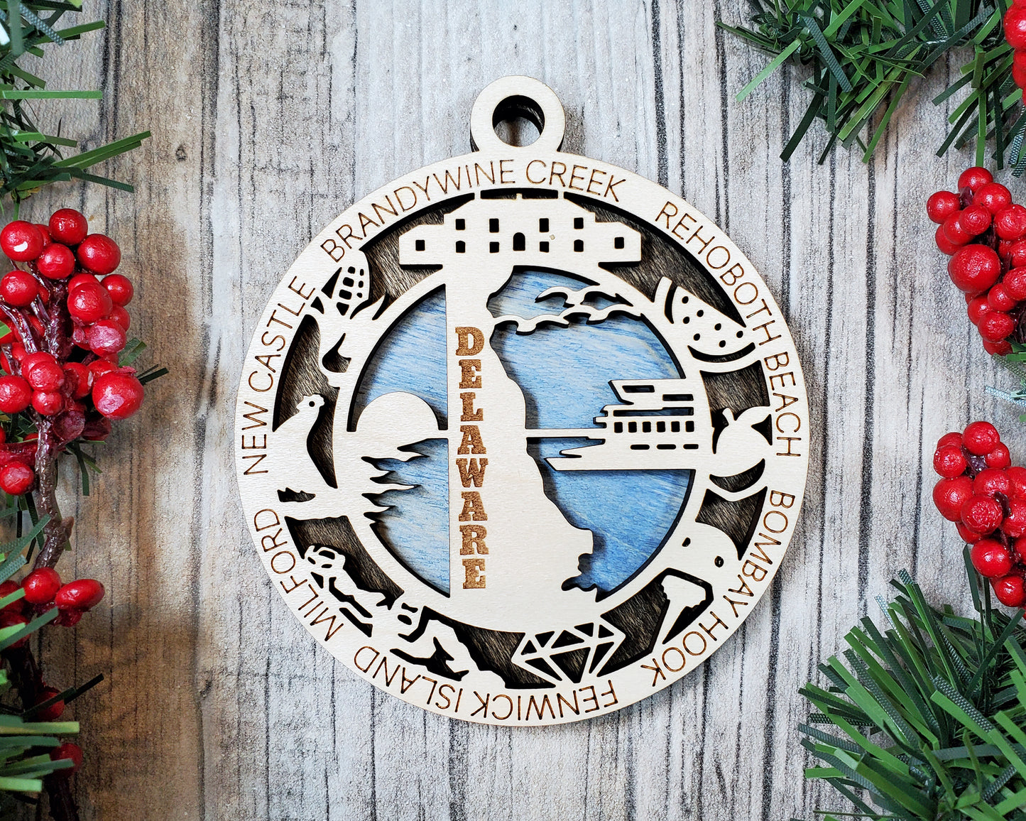 Delaware Unique State Ornament