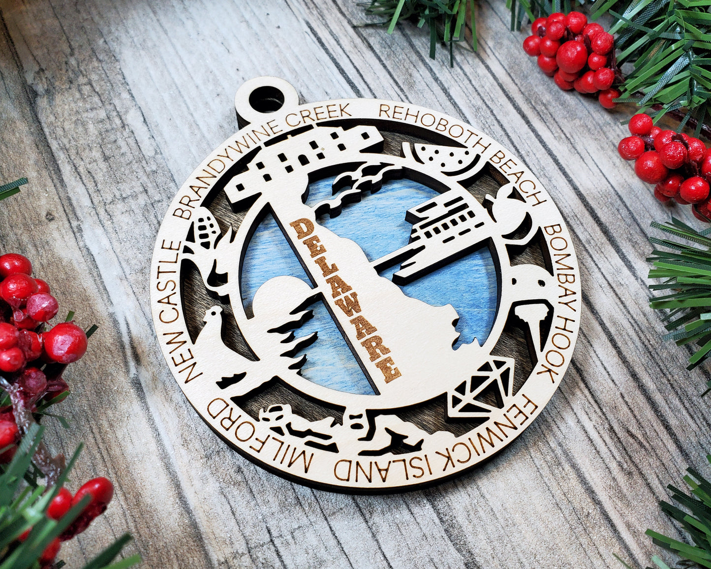 Delaware Unique State Ornament