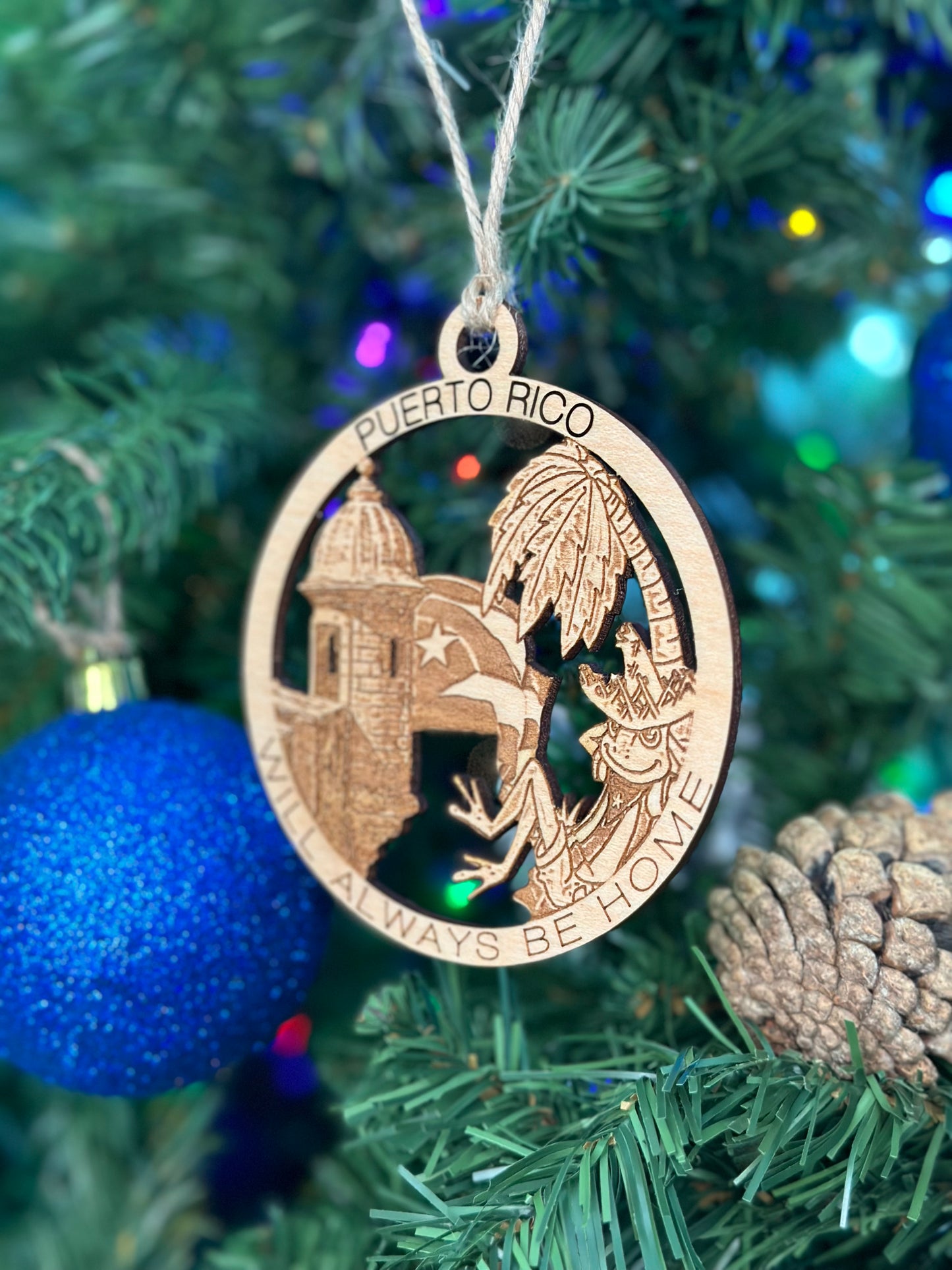Puerto Rico keepsake featuring engraved island landmarks.